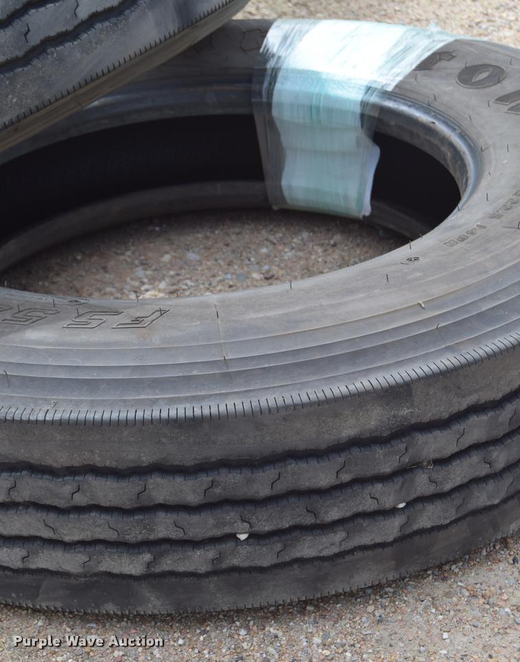 image for item L2598 1992 Blue Bird TC2000 school bus