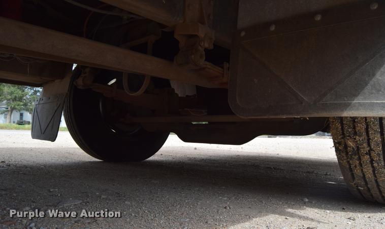 image for item L2598 1992 Blue Bird TC2000 school bus