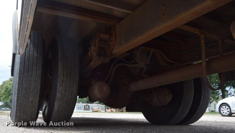 image for item L2598 1992 Blue Bird TC2000 school bus