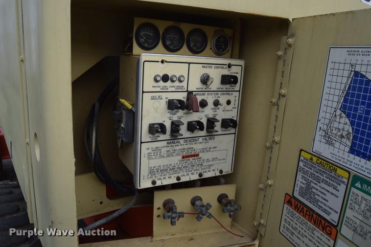 image for item L2633 1995 JLG 60H boom lift