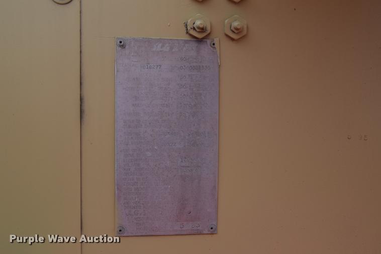 image for item L2633 1995 JLG 60H boom lift