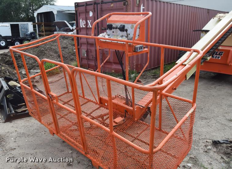 image for item L2633 1995 JLG 60H boom lift