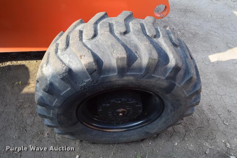 image for item L2633 1995 JLG 60H boom lift