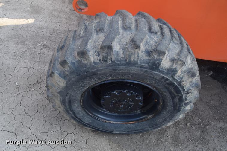 image for item L2633 1995 JLG 60H boom lift