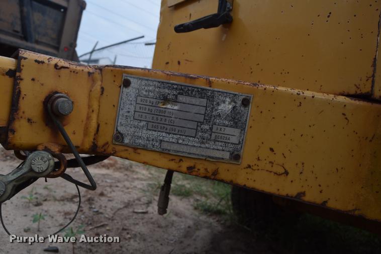 image for item L2634 2013 Vermeer BC625A wood chipper