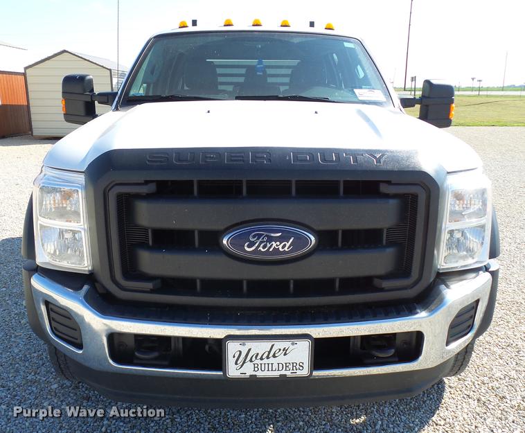 image for item L2687 2015 Ford F450 Super Duty Crew Cab flatbed pickup truck