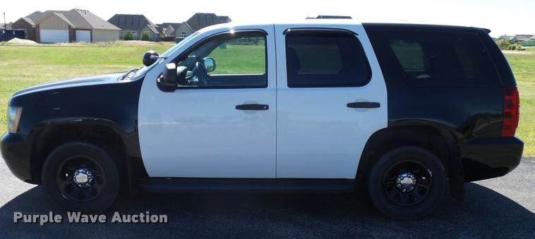 image for item L2709 2009 Chevrolet Tahoe Police SUV