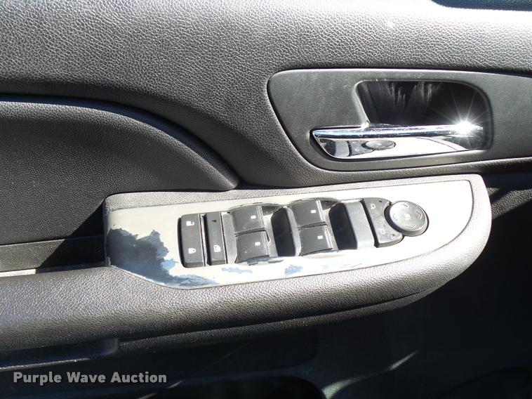 image for item L2709 2009 Chevrolet Tahoe Police SUV