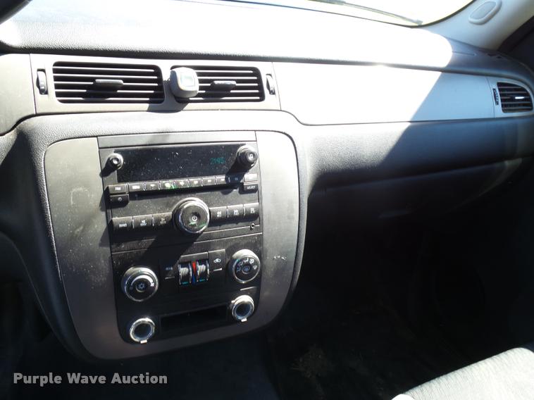 image for item L2709 2009 Chevrolet Tahoe Police SUV