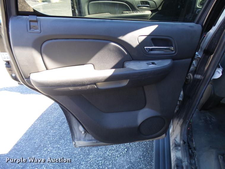 image for item L2709 2009 Chevrolet Tahoe Police SUV