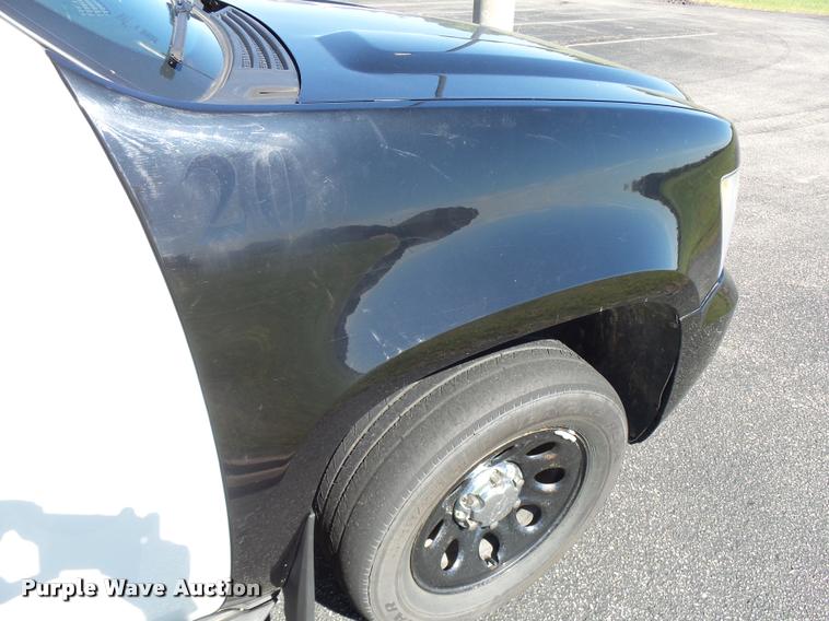image for item L2709 2009 Chevrolet Tahoe Police SUV