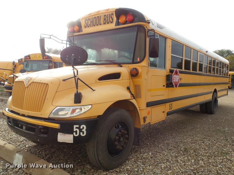 image for item L3578 2006 International CE200 school bus