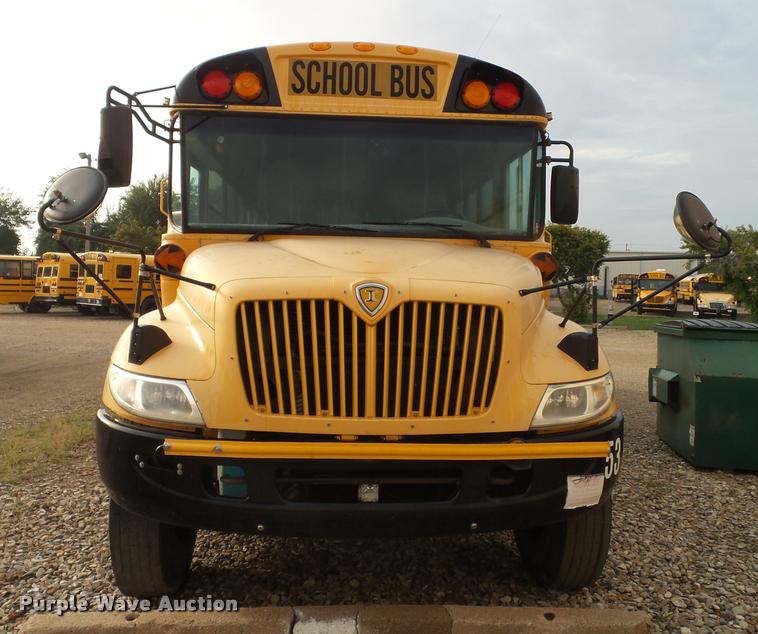 image for item L3578 2006 International CE200 school bus