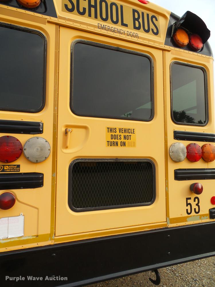 image for item L3578 2006 International CE200 school bus