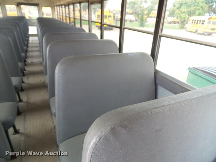 image for item L3578 2006 International CE200 school bus