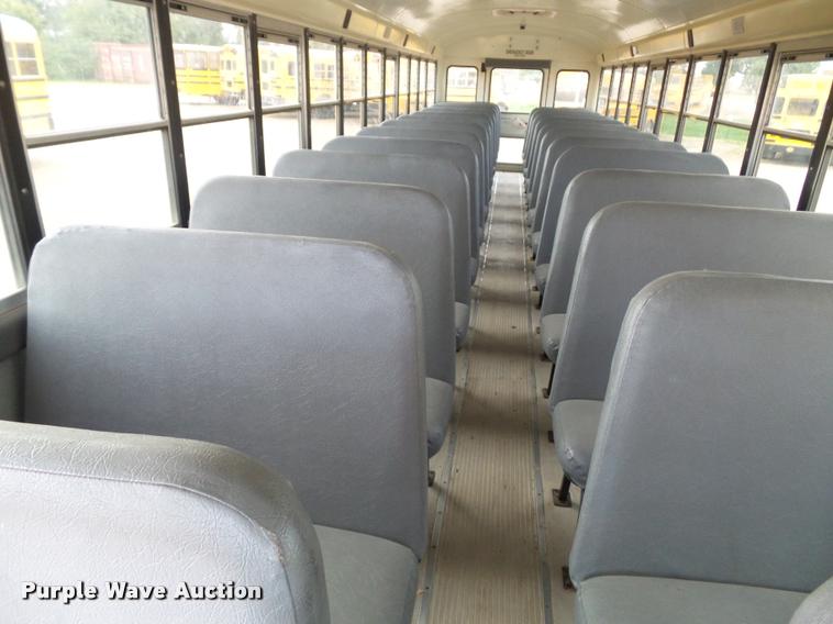image for item L3578 2006 International CE200 school bus