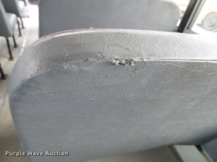 image for item L3578 2006 International CE200 school bus