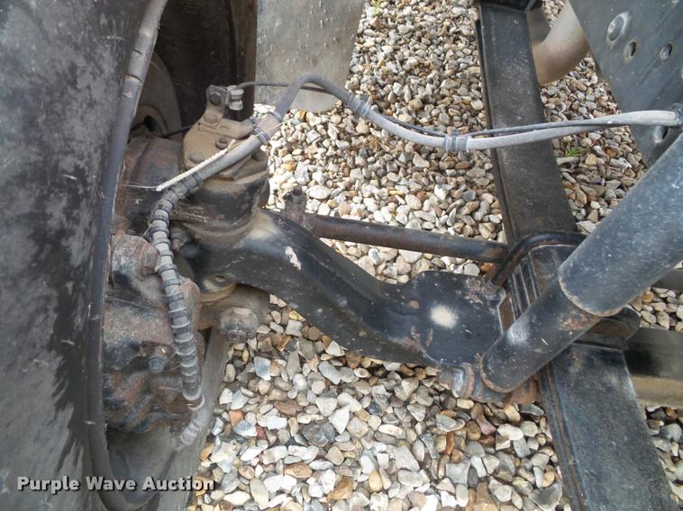 image for item L3578 2006 International CE200 school bus