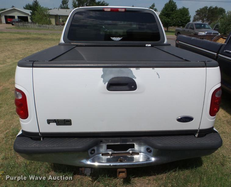 image for item L6867 2003 Ford F150 SuperCrew pickup truck