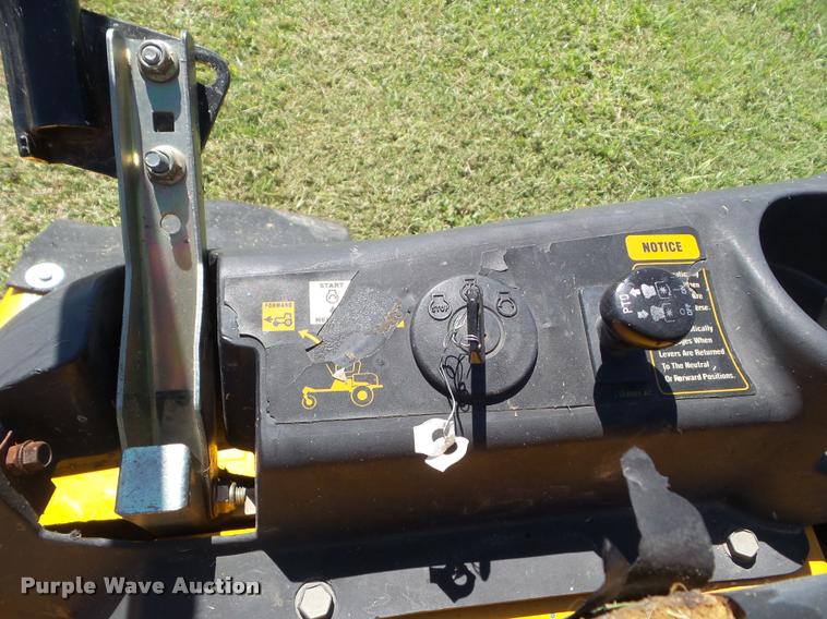 image for item L6982 2006 Cub Cadet R21 ZTR lawn mower