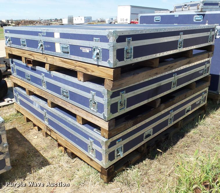 image for item L6990 (7) Wilson case boxes