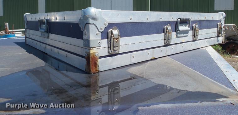 image for item L6990 (7) Wilson case boxes