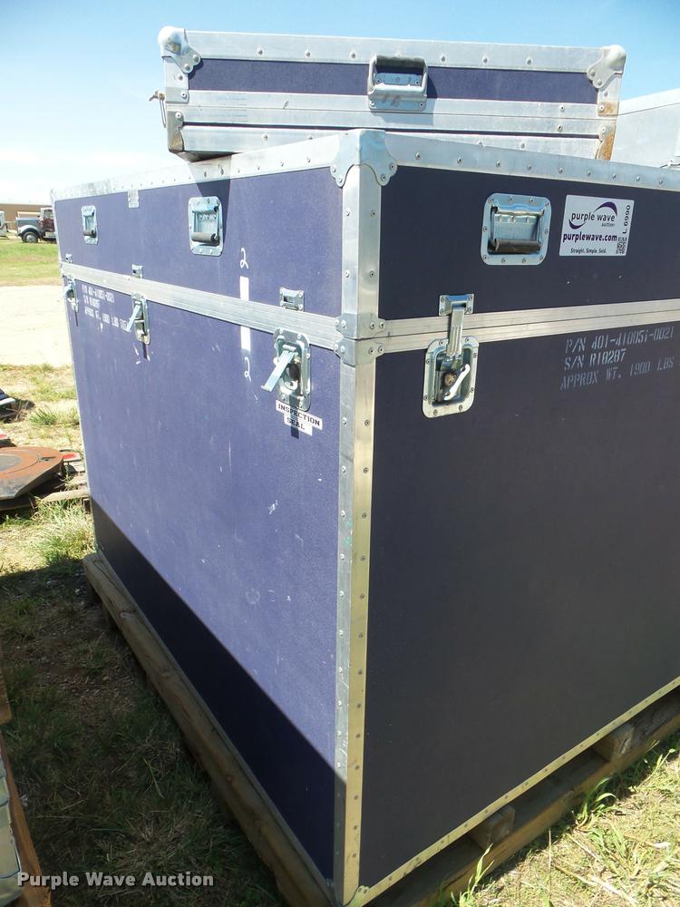 image for item L6990 (7) Wilson case boxes