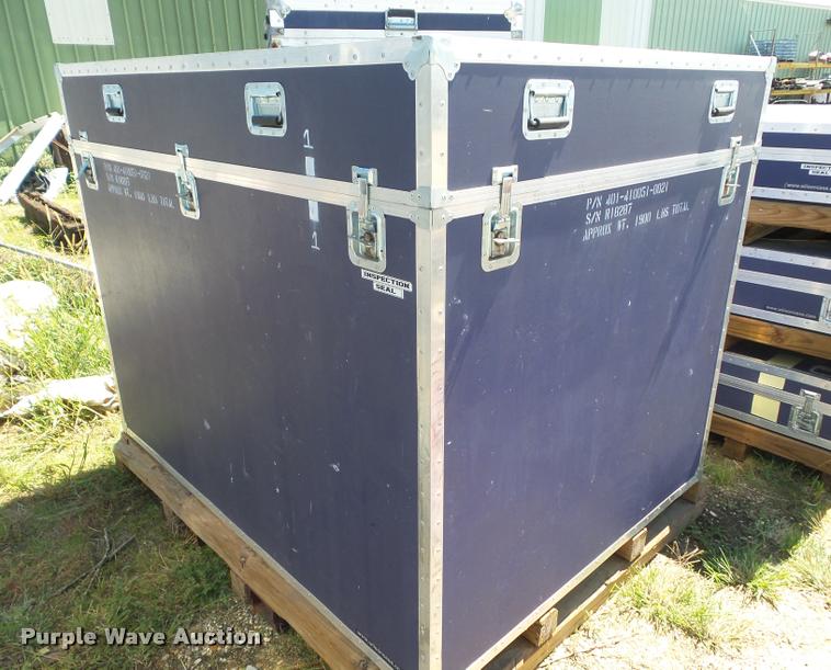 image for item L6990 (7) Wilson case boxes