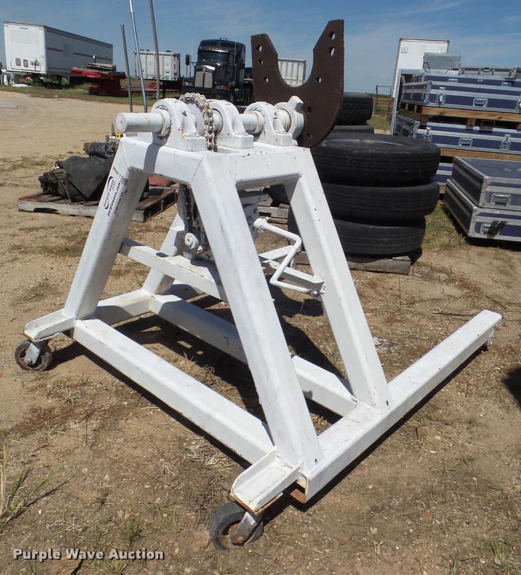 image for item L6996 Engine stand