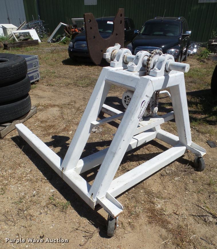 image for item L6996 Engine stand