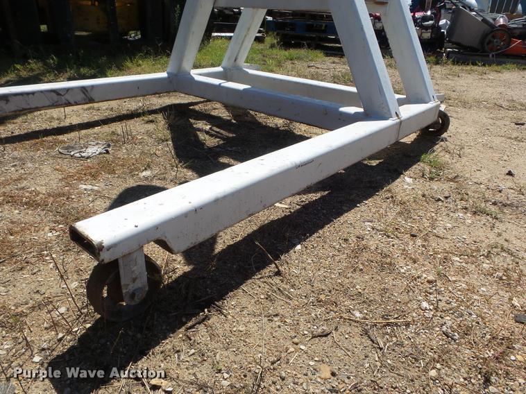 image for item L6996 Engine stand