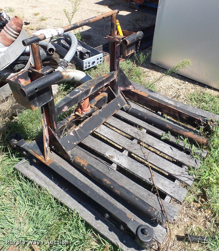 image for item L6998 Tire dolly