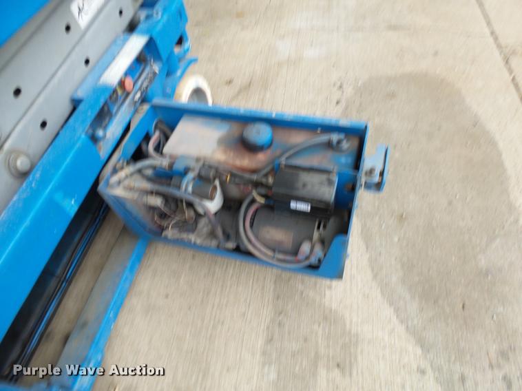 image for item N9468 Genie GS1930 scissor lift