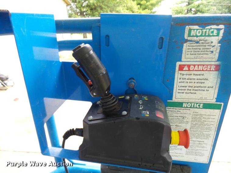 image for item N9468 Genie GS1930 scissor lift