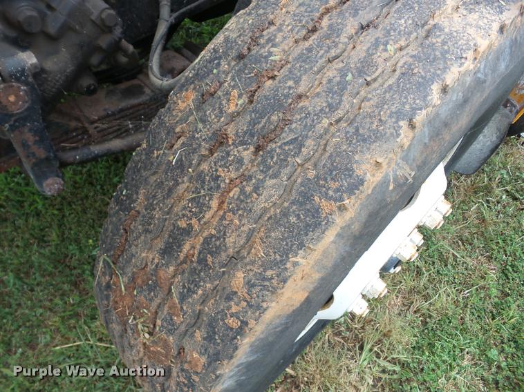 image for item AG9420 2002 International 4900 dump truck