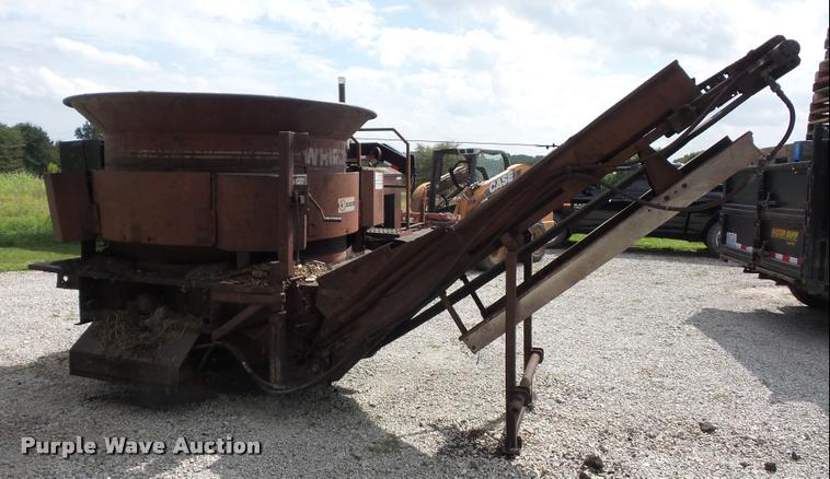 image for item BG9704 1996 Dura-tech HD8 tub grinder