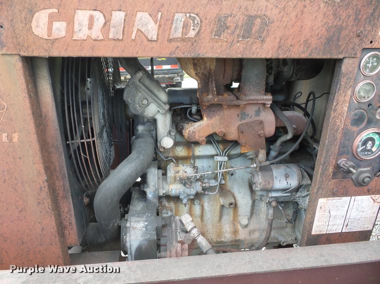 image for item BG9704 1996 Dura-tech HD8 tub grinder