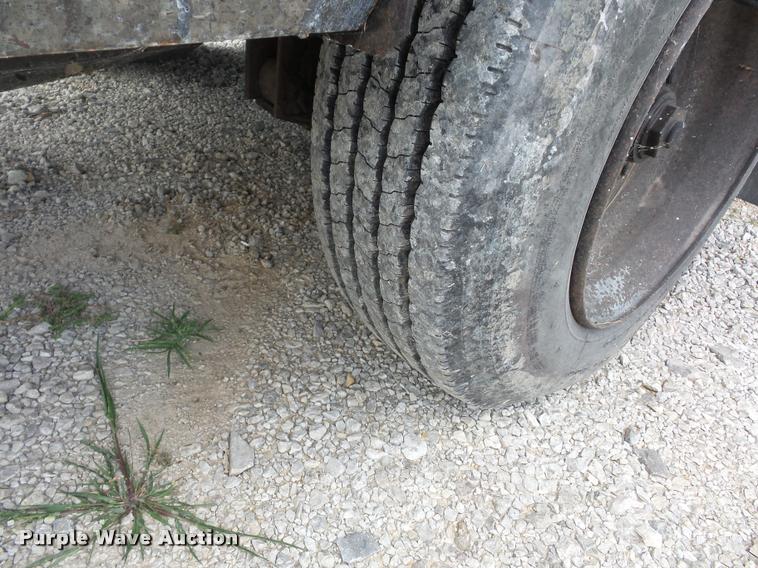 image for item BG9704 1996 Dura-tech HD8 tub grinder