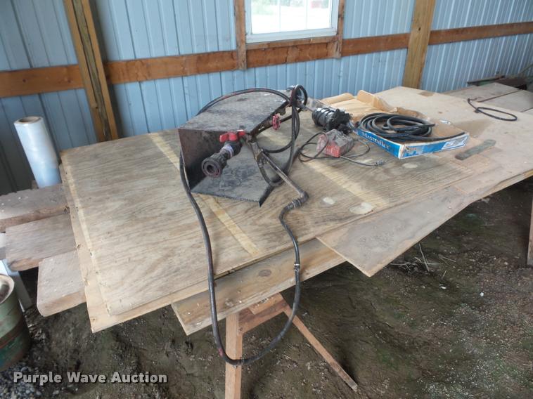 image for item BG9704 1996 Dura-tech HD8 tub grinder