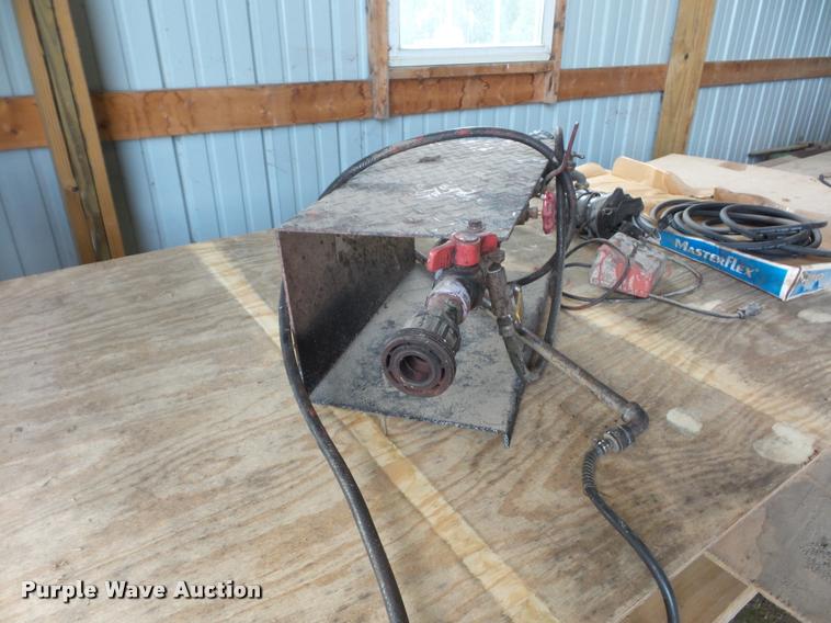 image for item BG9704 1996 Dura-tech HD8 tub grinder