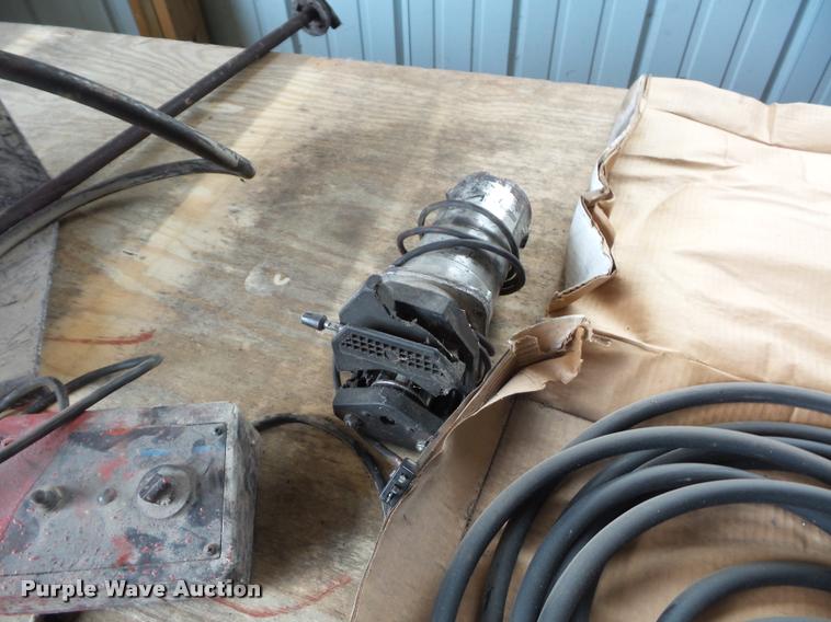 image for item BG9704 1996 Dura-tech HD8 tub grinder