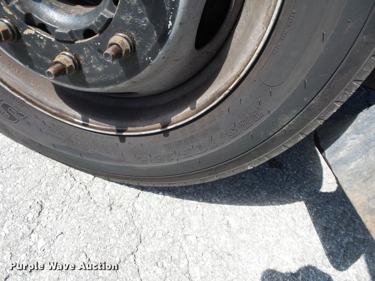 image for item BG9728 2003 Ford F550 Super Duty bucket truck