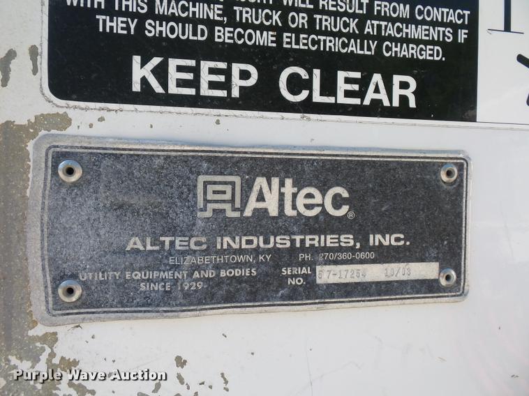 image for item BG9728 2003 Ford F550 Super Duty bucket truck