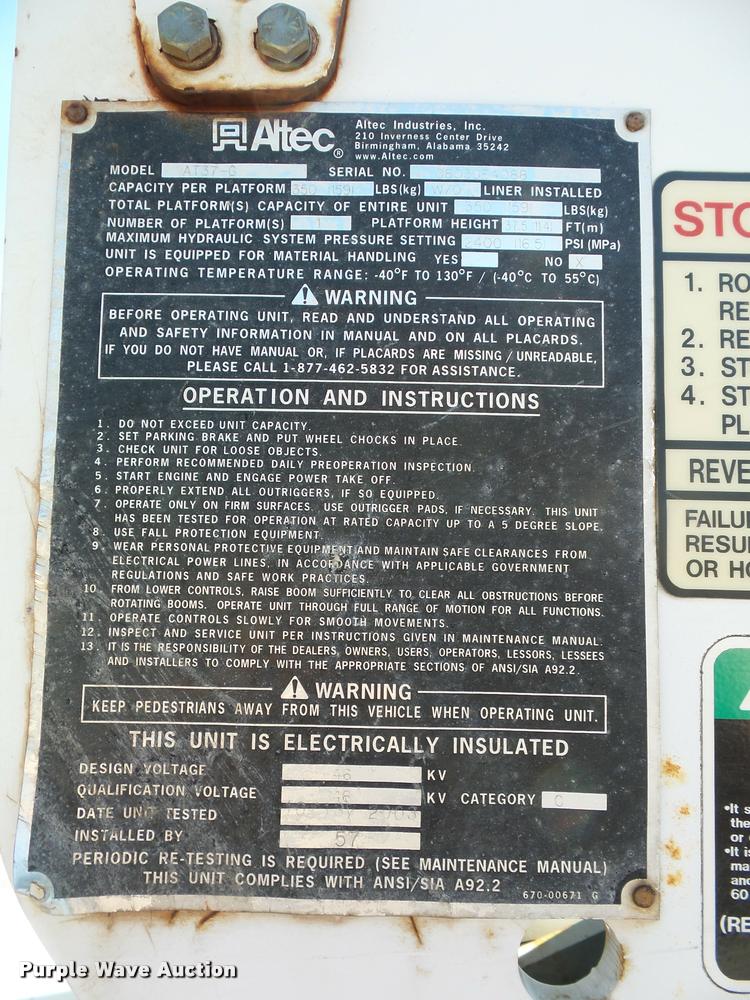 image for item BG9728 2003 Ford F550 Super Duty bucket truck