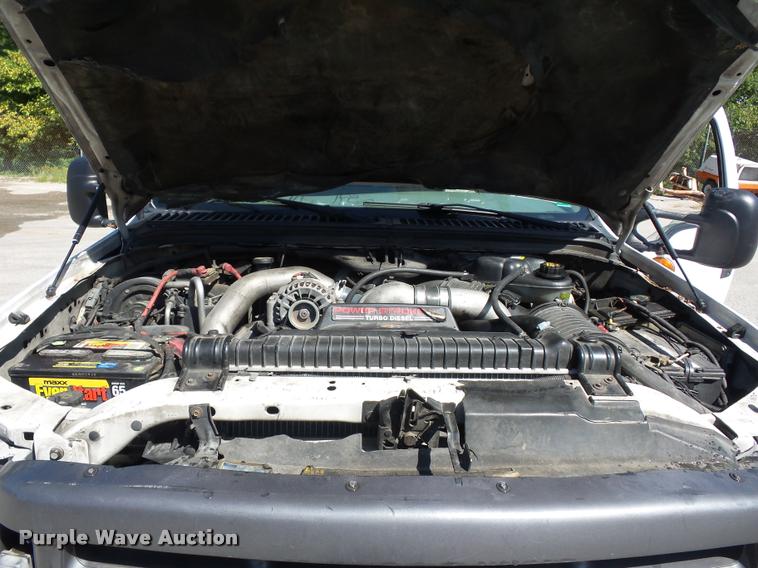 image for item BG9728 2003 Ford F550 Super Duty bucket truck