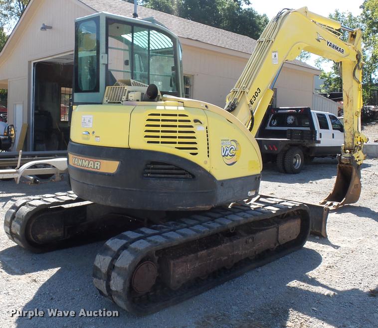 image for item BG9731 2006 Yanmar V1075A compact excavator