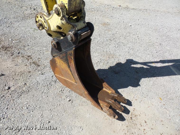 image for item BG9731 2006 Yanmar V1075A compact excavator