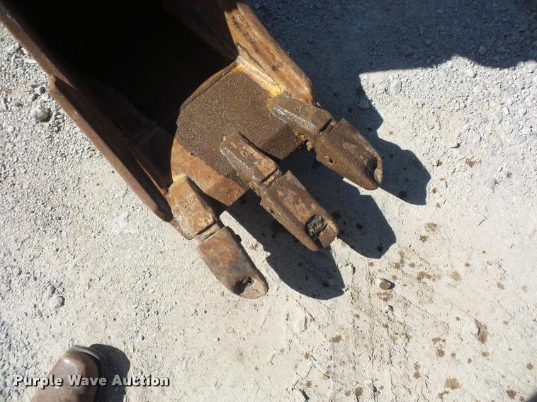 image for item BG9731 2006 Yanmar V1075A compact excavator