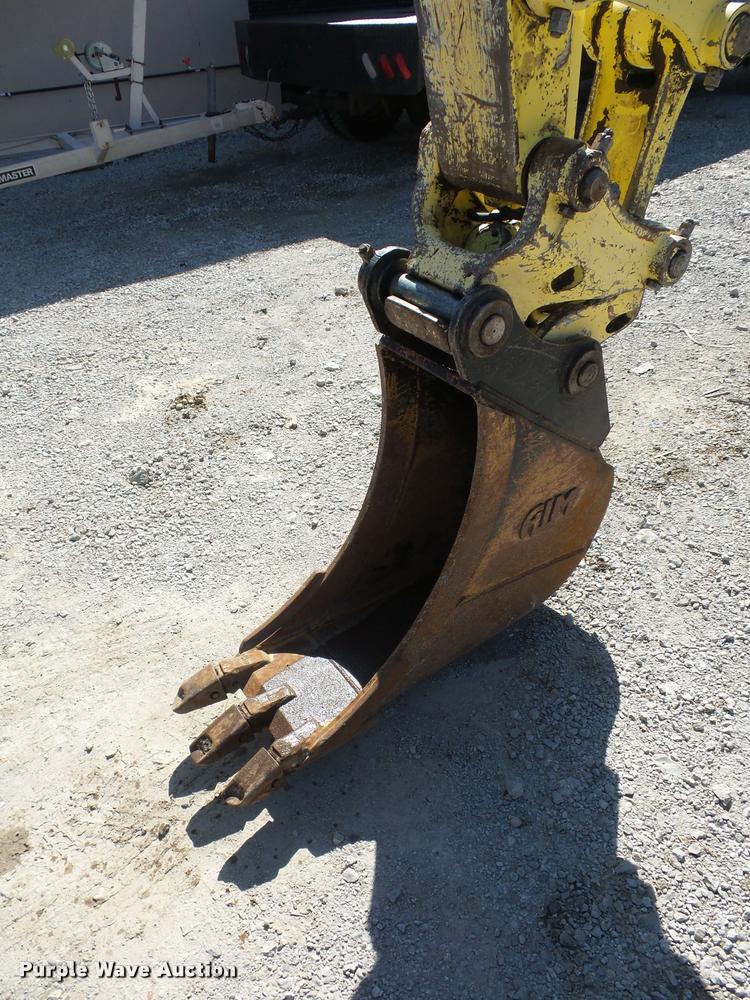 image for item BG9731 2006 Yanmar V1075A compact excavator