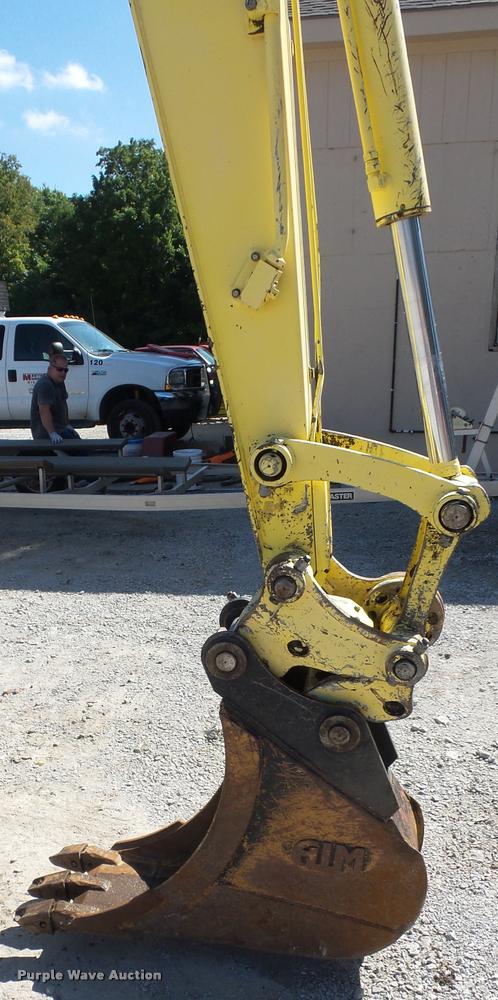 image for item BG9731 2006 Yanmar V1075A compact excavator